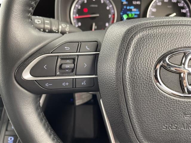 Toyota NOAH 2022 8009389-7