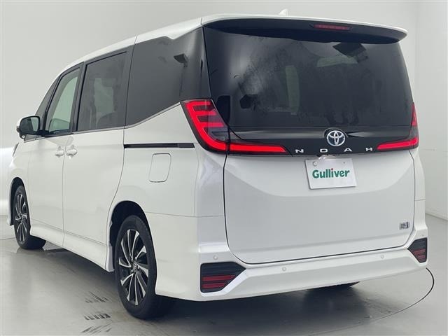 Toyota NOAH 2025 8009682-13