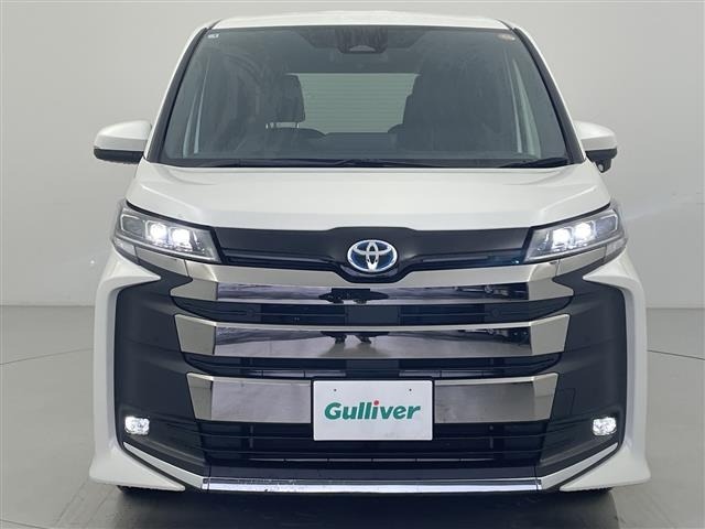 Toyota NOAH 2025 8009682-14