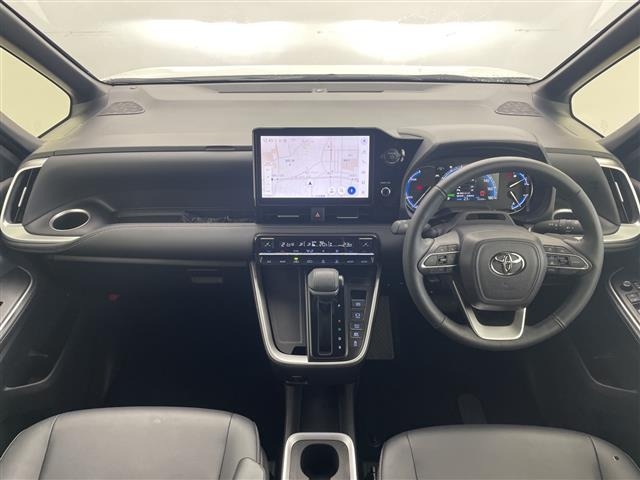 Toyota NOAH 2025 8009682-15