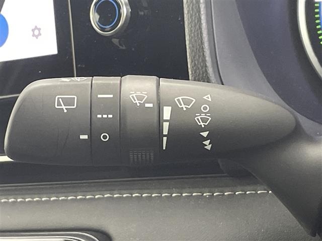 Toyota NOAH 2025 8009682-7