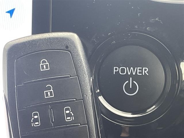 Toyota NOAH 2025 8009682-9
