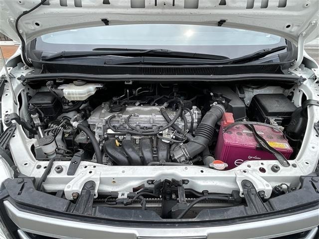 Toyota NOAH 2016 8009929-3