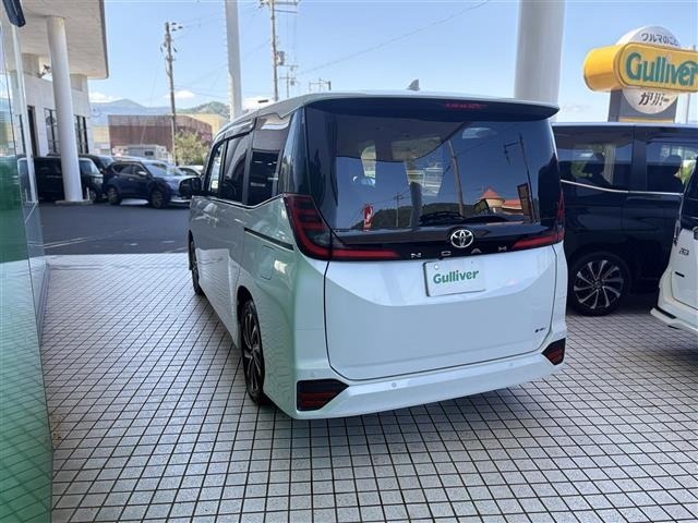 Toyota NOAH 2026 8009931-17
