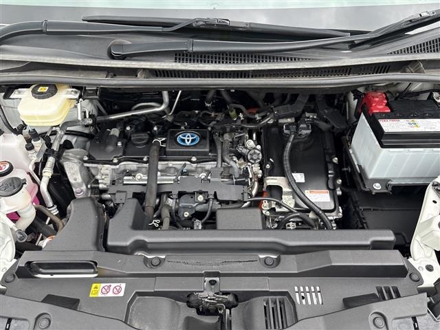 Toyota NOAH 2022 8009983-14