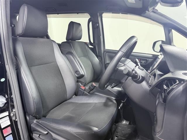 Toyota NOAH 2018 8010017-20