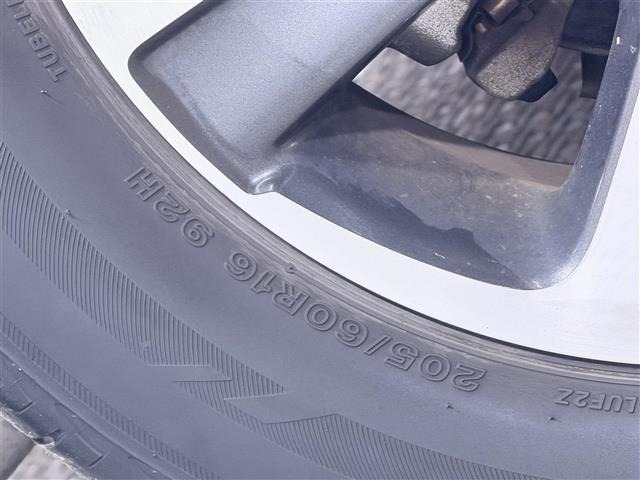 Toyota NOAH 2018 8010017-9