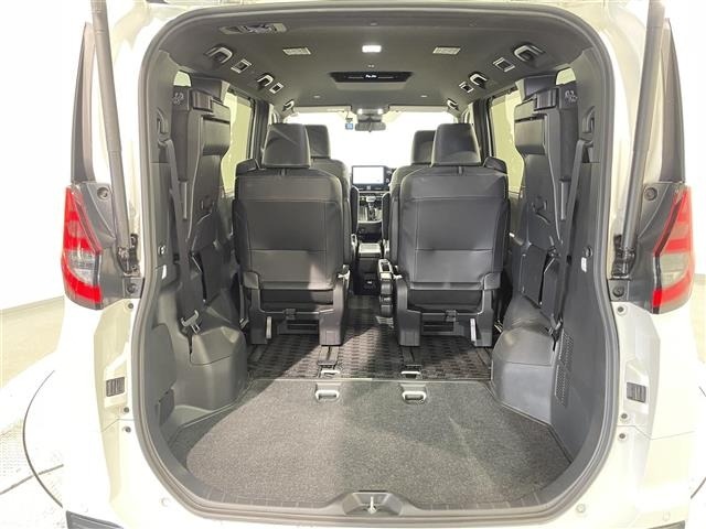 Toyota NOAH 2024 8010055-12