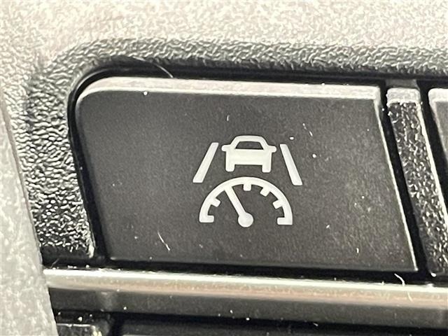 Toyota NOAH 2024 8010055-19