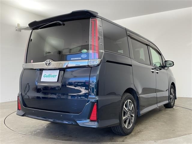 Toyota NOAH 2019 8010075-16