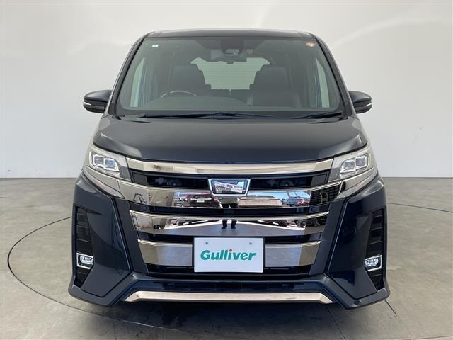 Toyota NOAH 2019 8010075-17