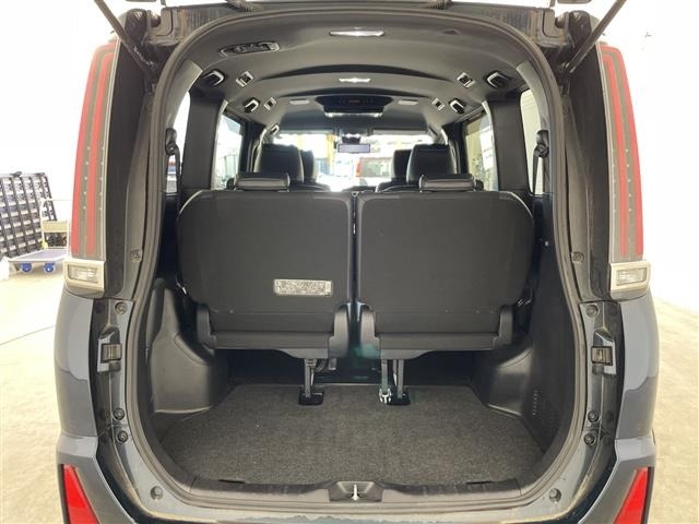 Toyota NOAH 2019 8010075-9