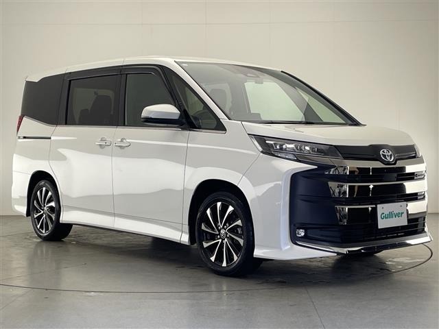 Toyota NOAH 2023 8010077-0