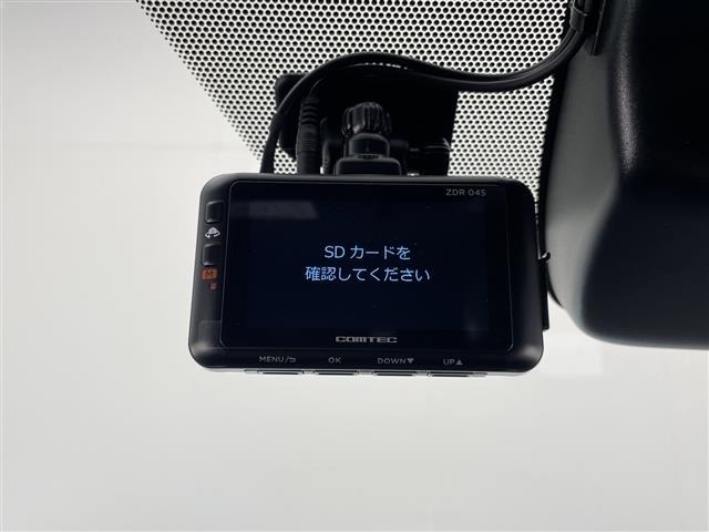 Toyota NOAH 2023 8010077-3