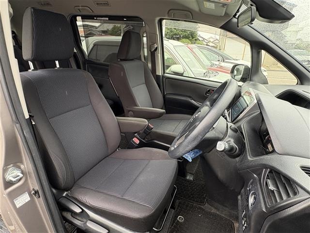 Toyota NOAH 2019 8010088-9