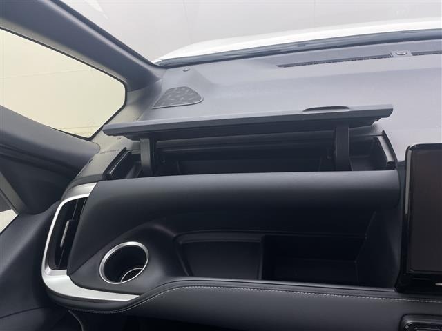 Toyota NOAH 2023 8010110-6