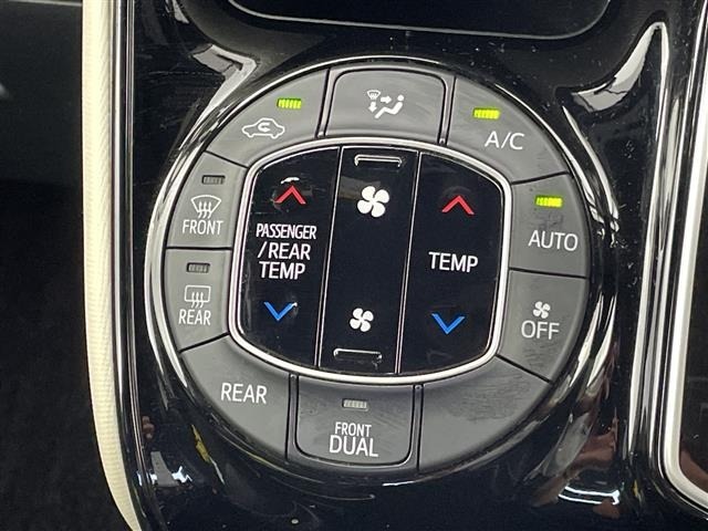 Toyota NOAH 2018 8010146-20