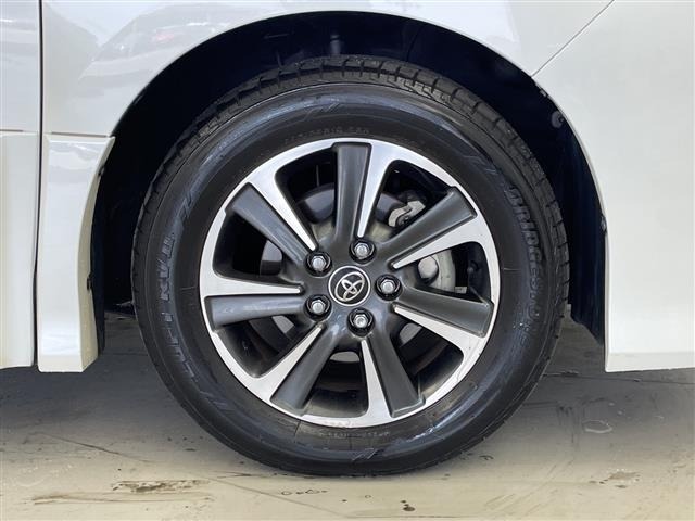 Toyota NOAH 2018 8010146-6