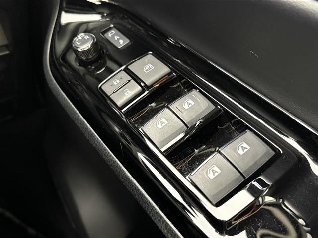 Toyota NOAH 2019 8010161-6