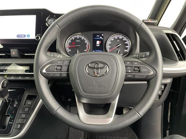 Toyota NOAH 2025 8010186-21