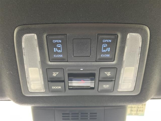 Toyota NOAH 2022 8010188-3