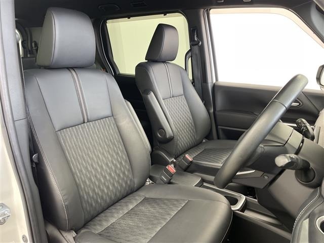 Toyota NOAH 2022 8010188-4