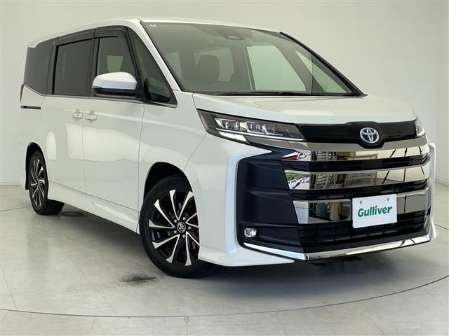Toyota NOAH 2022 8010216-0