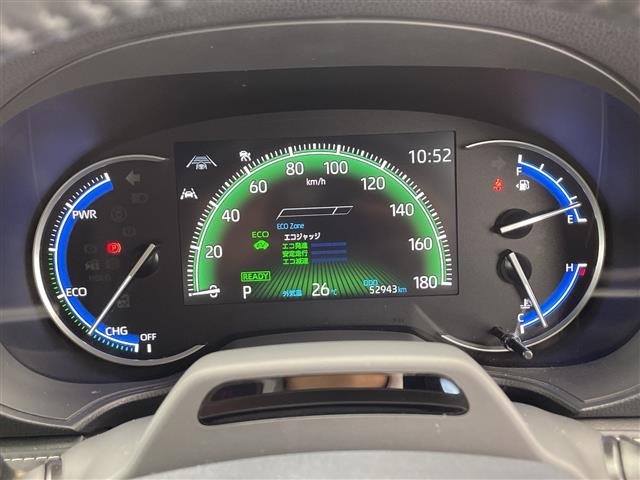 Toyota NOAH 2022 8010216-3