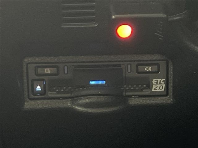 Toyota NOAH 2022 8010230-19