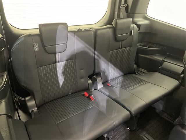 Toyota NOAH 2024 8010231-12