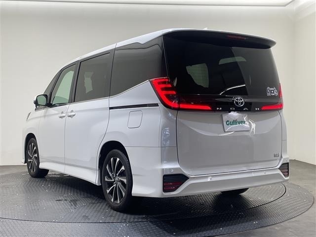 Toyota NOAH 2024 8010231-13