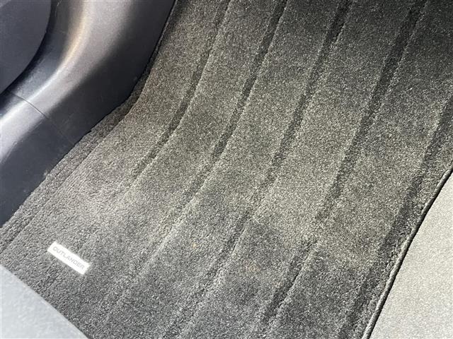 Mitsubishi OUTLANDER 2006 8000321-2