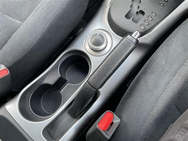 Mitsubishi OUTLANDER 2006 8000321-21