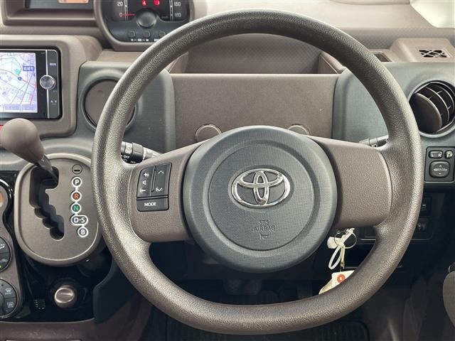 Toyota PORTE 2014 8007348-1