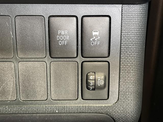 Toyota PORTE 2014 8007348-8