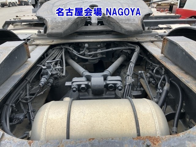 Hino PROFIA 2015 8010690-14