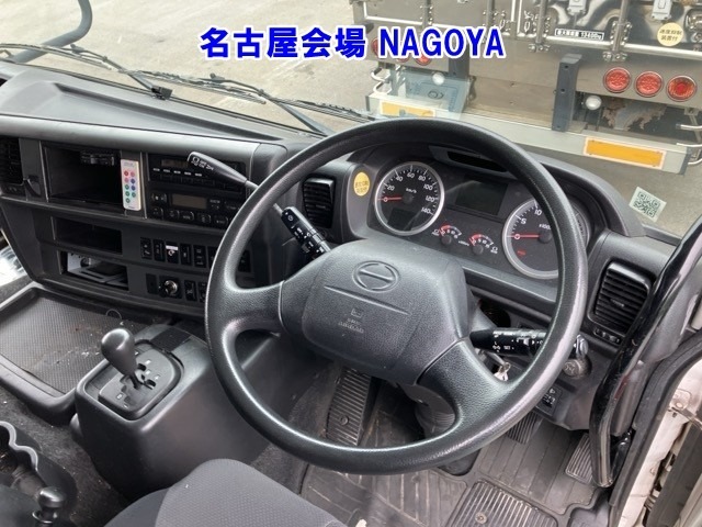Hino PROFIA 2015 8010690-4