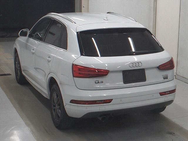 Audi Q3 2015 8015633-1