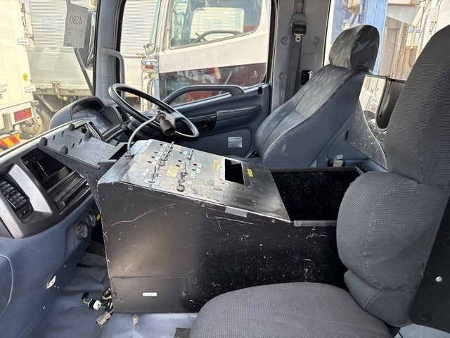 Hino RANGER 2005 8013810-5