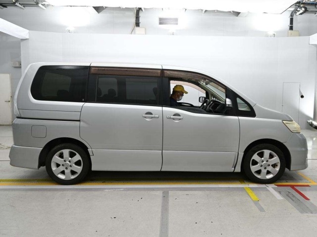 Nissan SERENA 2009 7994218-3
