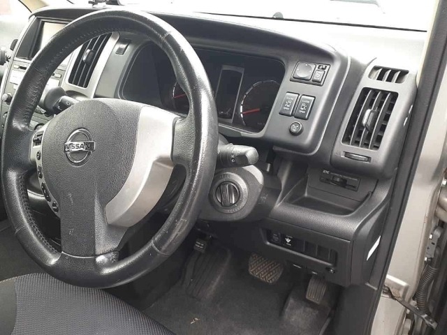 Nissan SERENA 2009 7994218-9