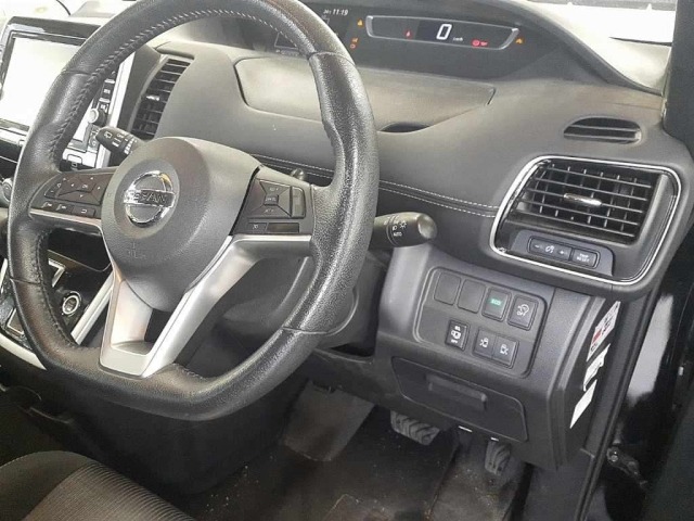 Nissan SERENA 2017 7994228-9