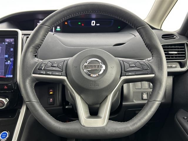 Nissan SERENA 2018 7995102-1