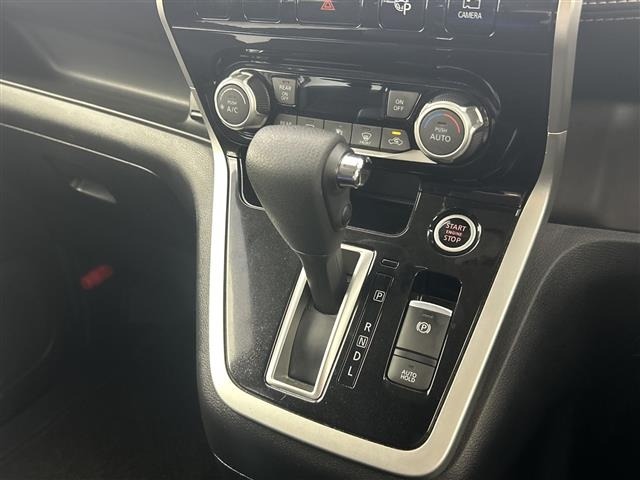Nissan SERENA 2019 7995122-1