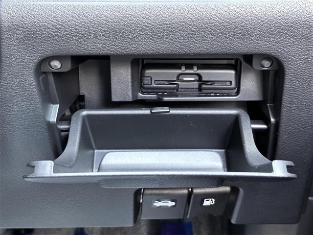 Nissan SERENA 2022 7996025-22