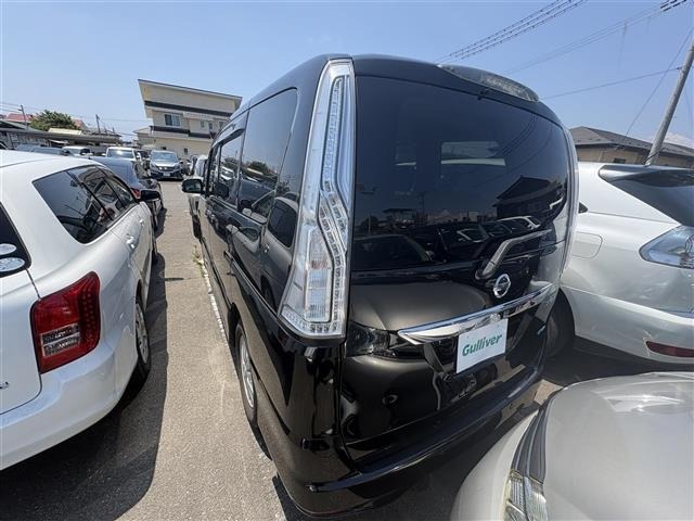 Nissan SERENA 2014 7996077-1