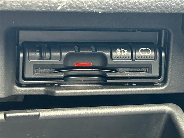 Nissan SERENA 2015 7996204-18