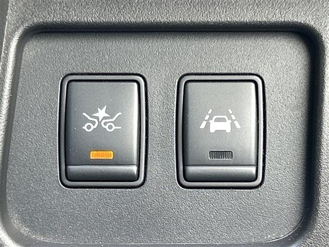 Nissan SERENA 2015 7996204-19