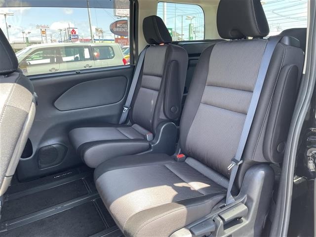 Nissan SERENA 2022 7996205-10