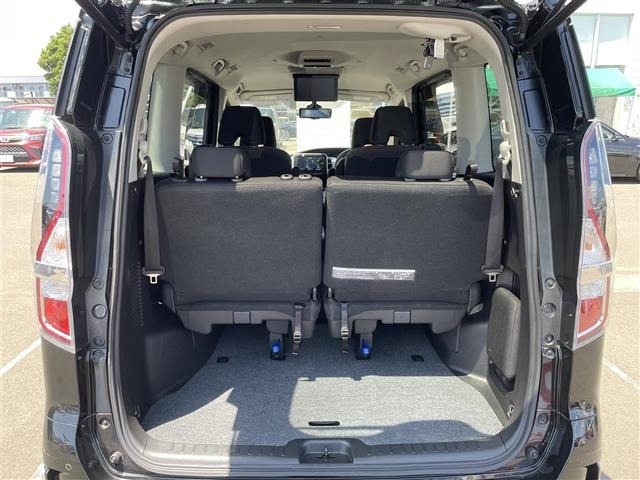 Nissan SERENA 2022 7996205-12